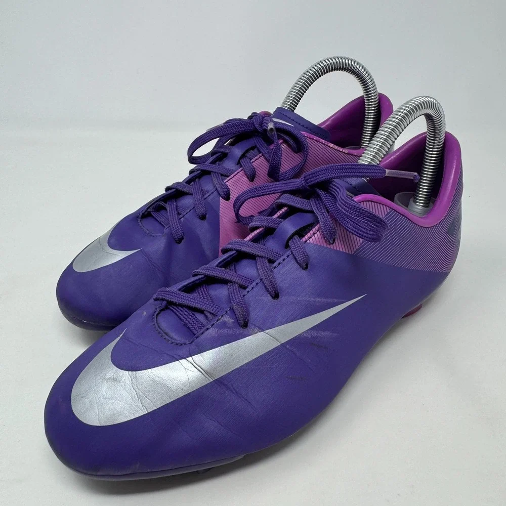 Nike description cleats