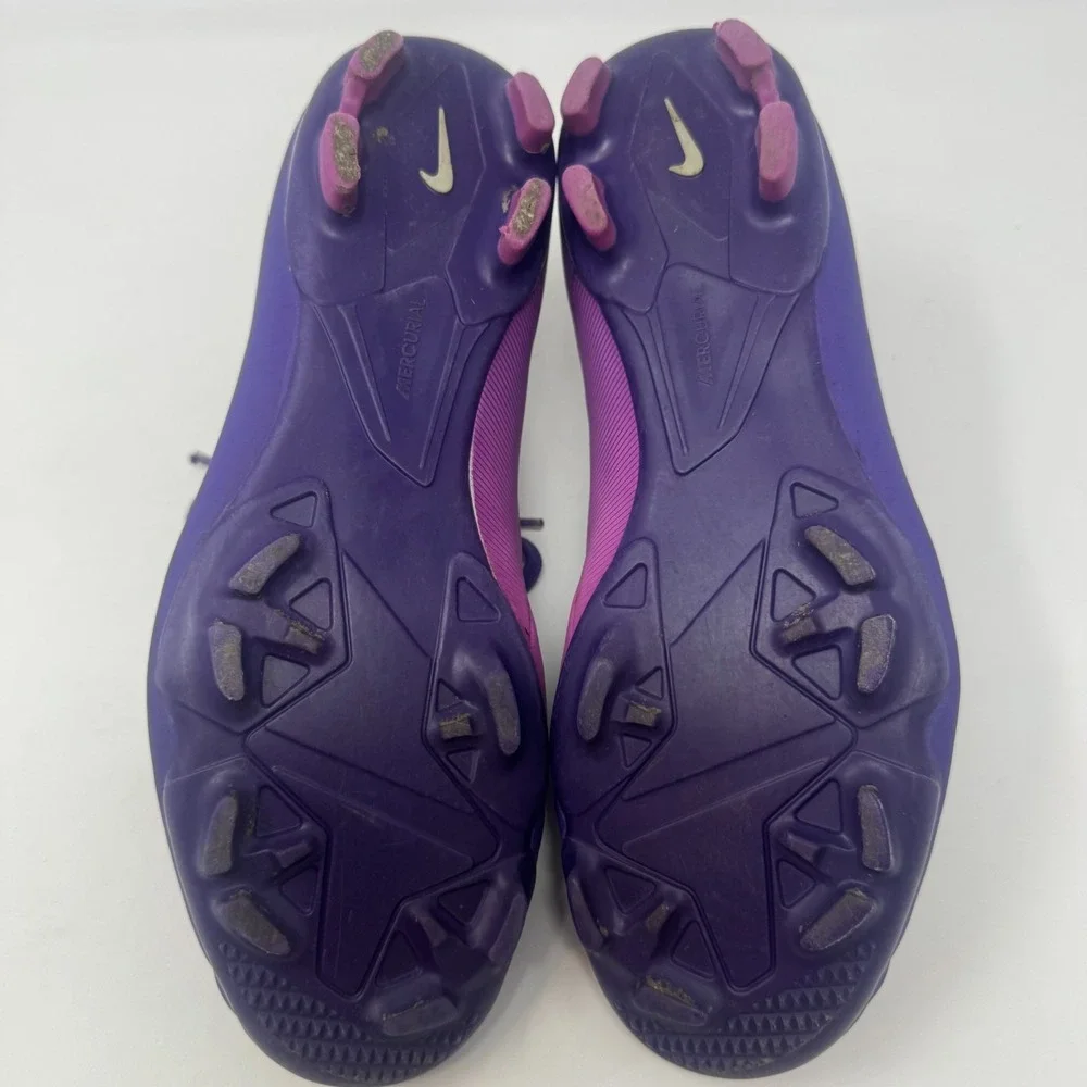 Nike description cleats