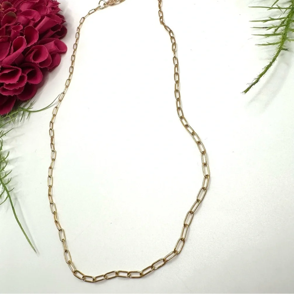 NEW⚜️”Tina” 18K Overlay Oblong Link Paperclip Chain Necklace