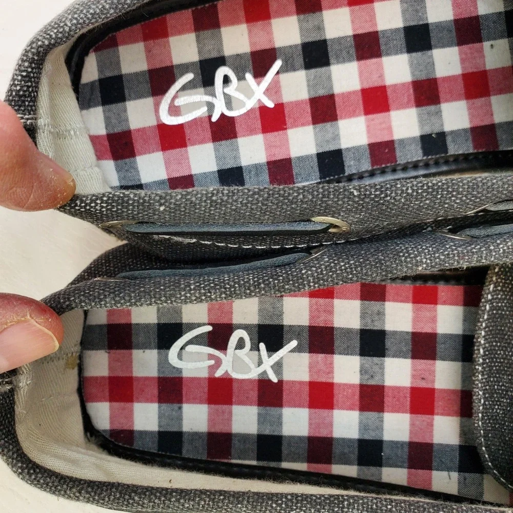 GBX boat shoes