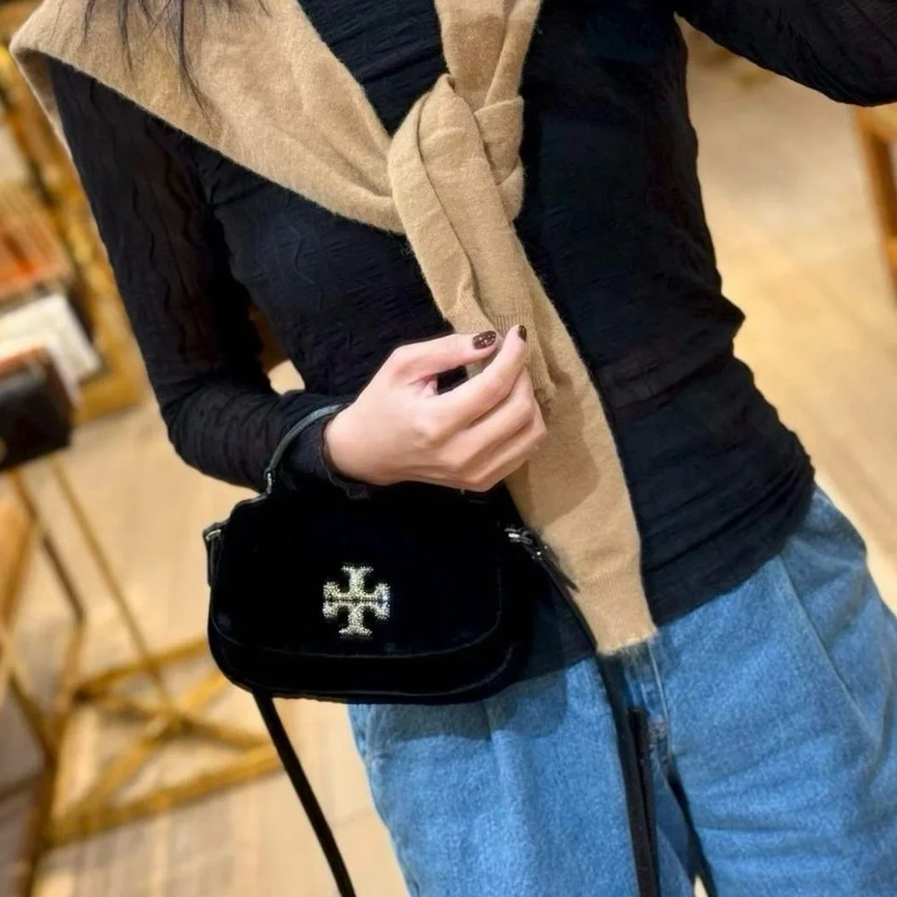 color black