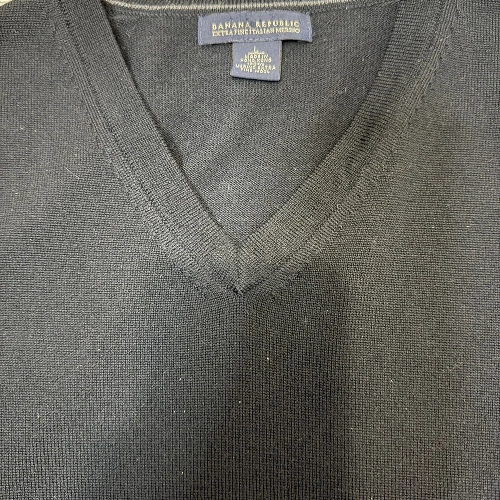 Banana Republic elegant dark
