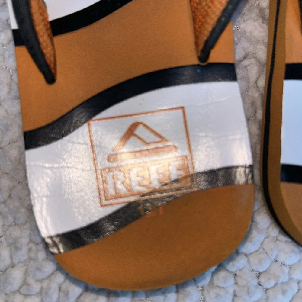 Reef Kids Flip Flops Orange White Black Striped Thong Sandals Size 13/1