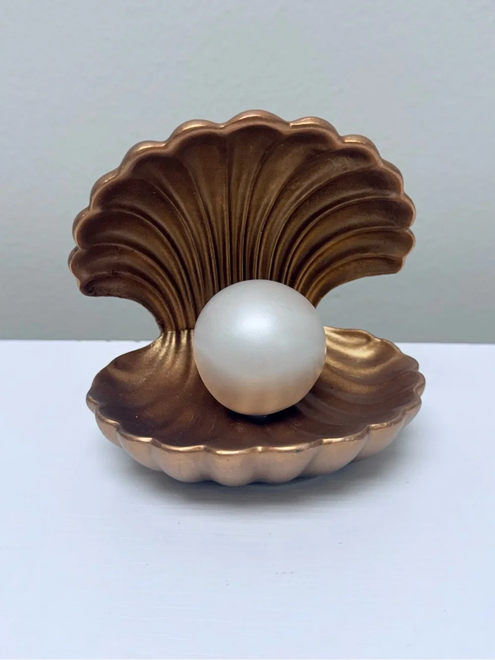 Target gold tone