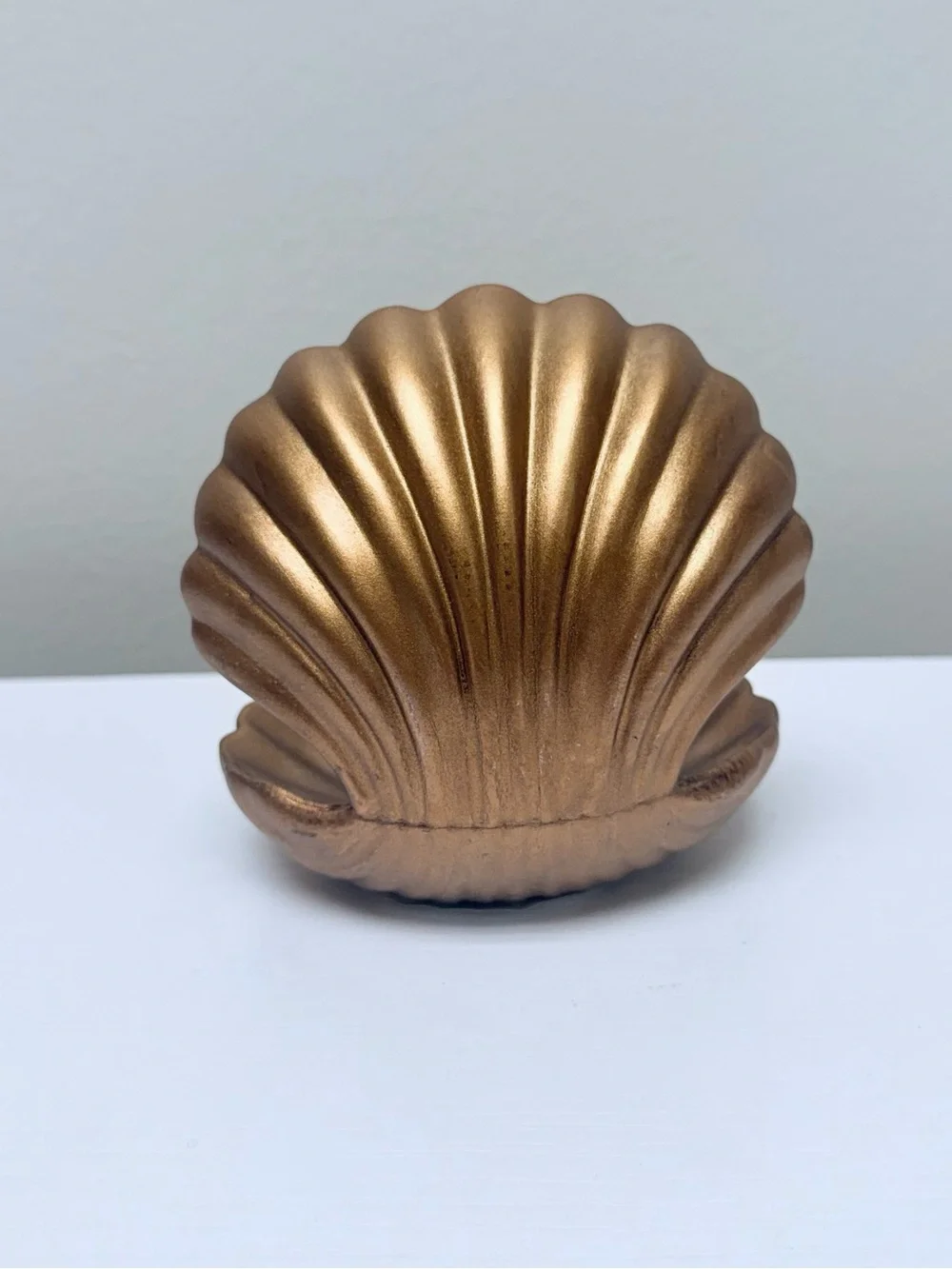 Target gold tone