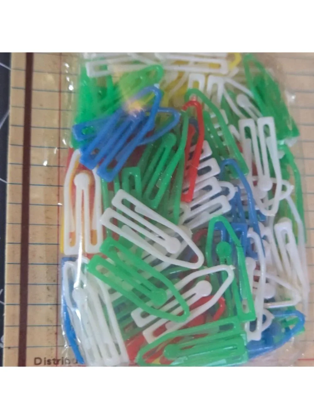 100 Assorted Plastic Clips Multi Color New Old Stock Vintage Target Office