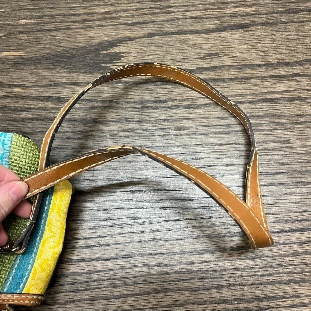 Fossil interior style