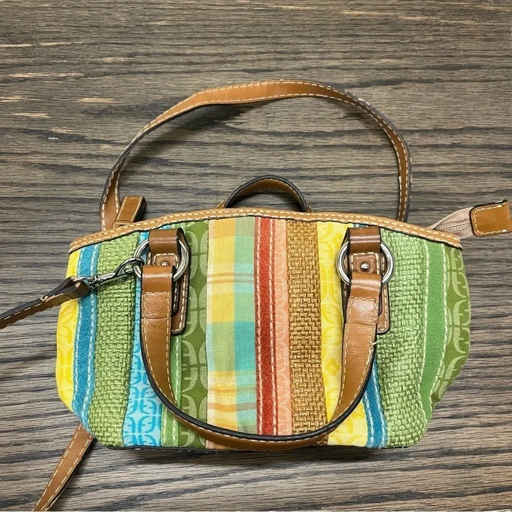 Fossil pocket vertical secure