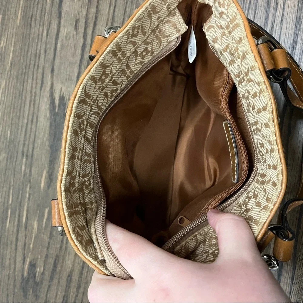 Fossil fabric pattern leather