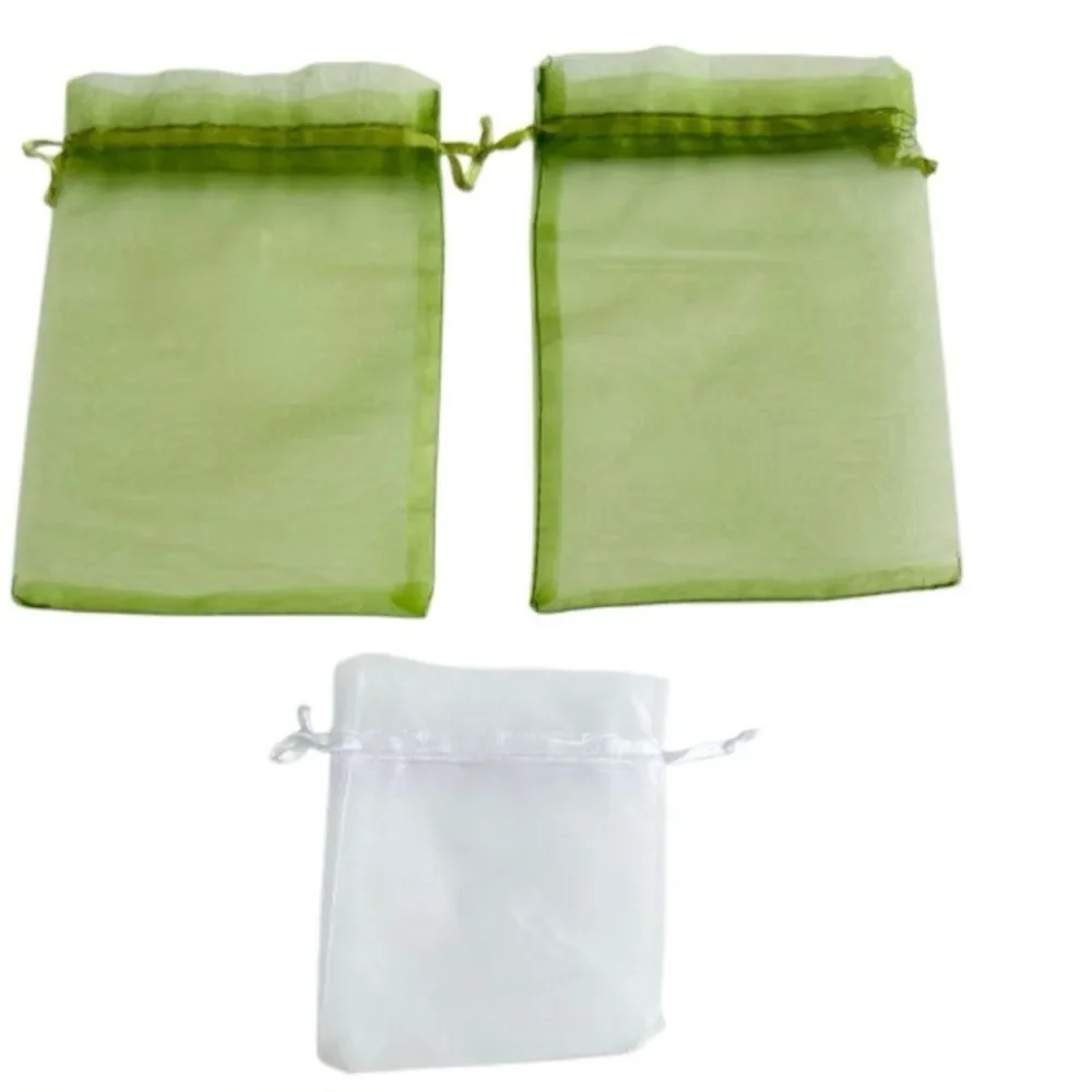 5 ORGANZA DRAWSTRING BAGS: GIft bag/sachet/spa/party/makeup/candy/cookie/jewelry