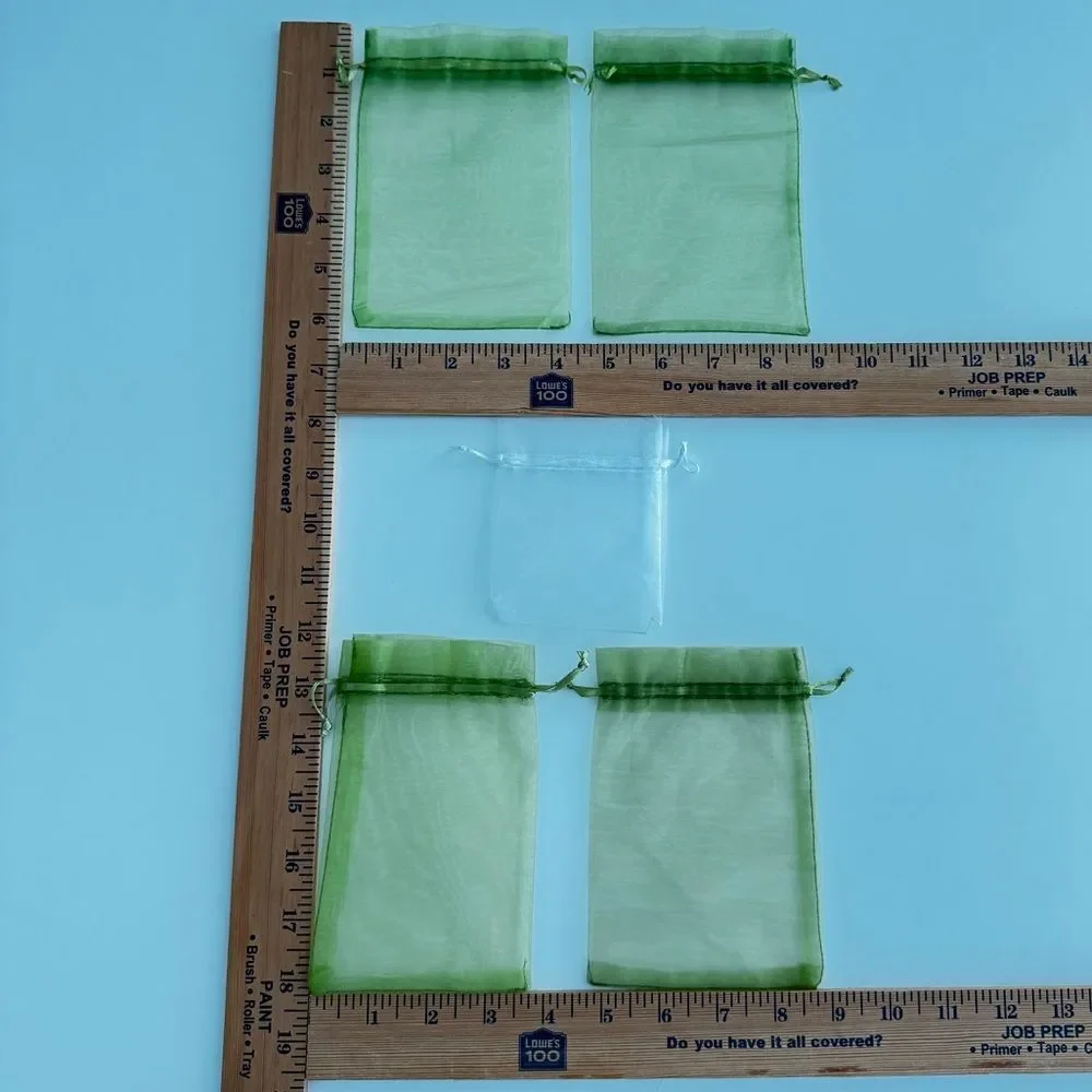 5 ORGANZA DRAWSTRING BAGS: GIft bag/sachet/spa/party/makeup/candy/cookie/jewelry