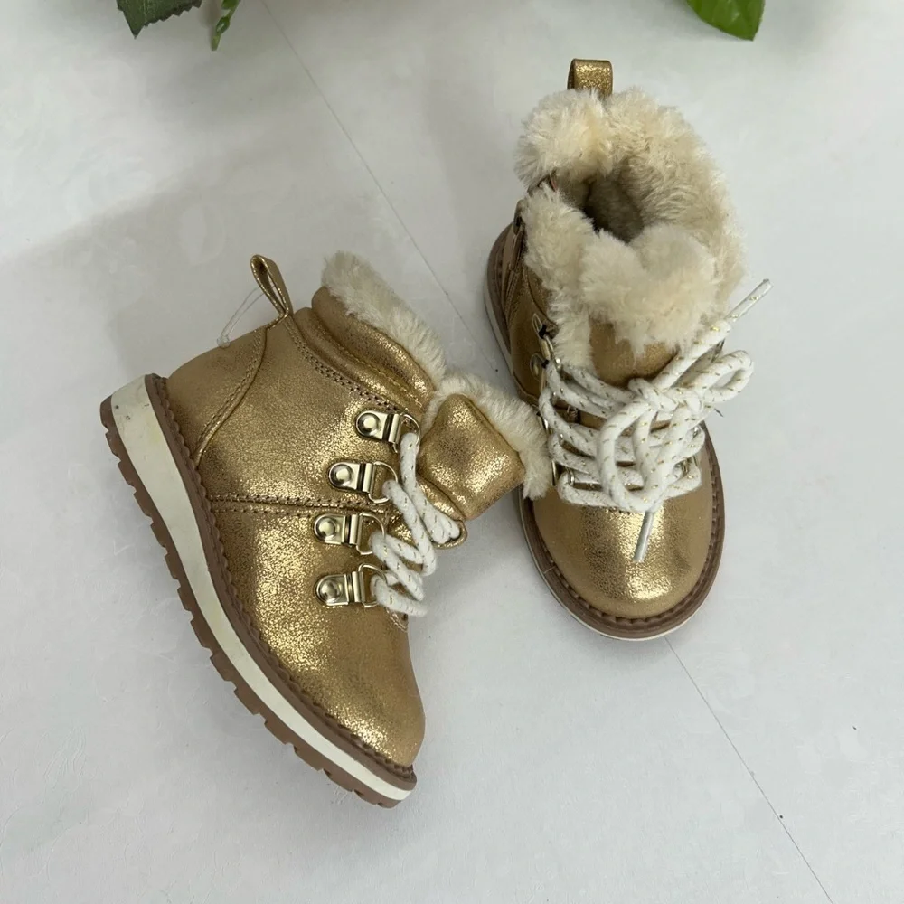 Cat & Jack comfortable kids