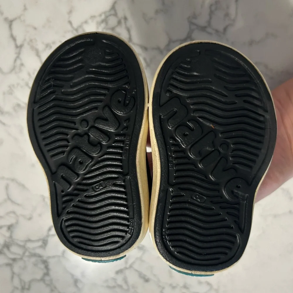 Native Navy Blue Jefferson Slip On Shoes Size‎ 4C Infant/Baby