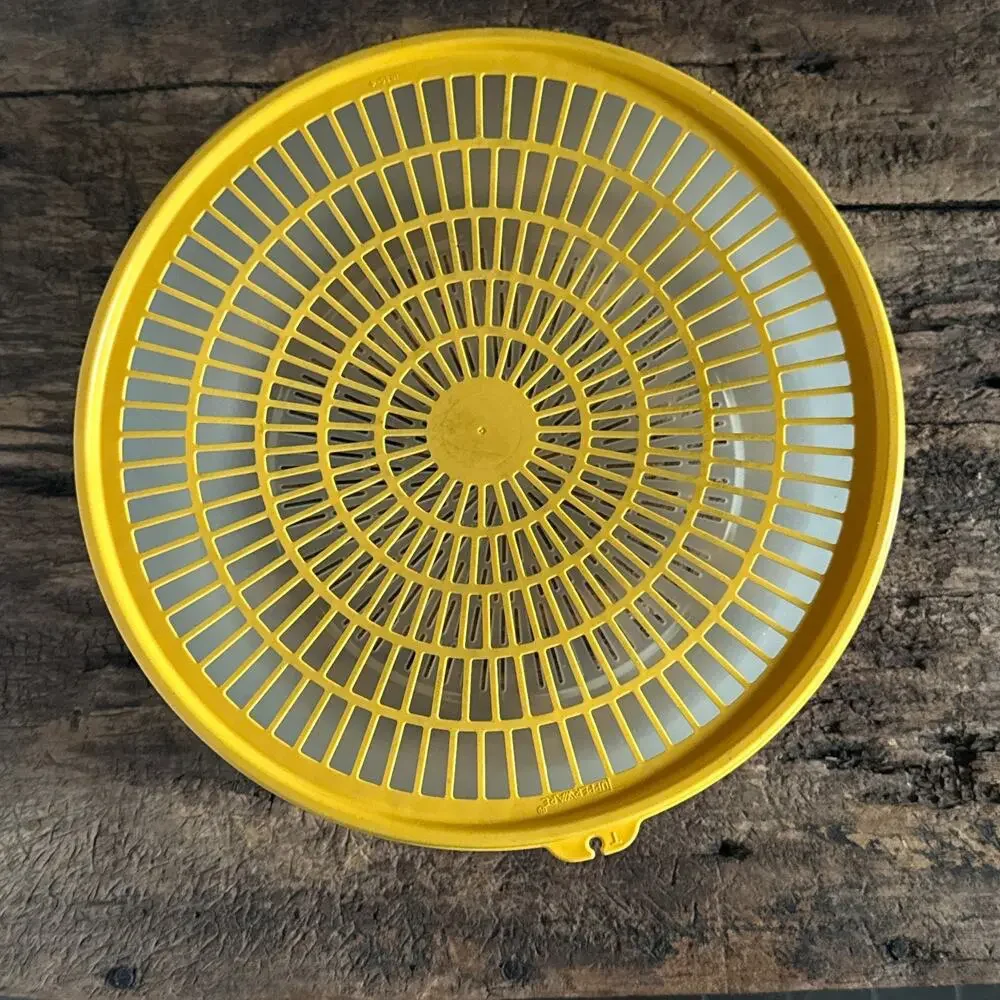Vintage Tupperware Lettuce Spinner Colander Bowl Set Yellow 1336-A Retro Kitchen