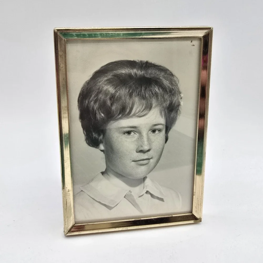 MCM‎ Brass/Gold Tone Metal Picture Frames With Photo Of Girl With Big Hair