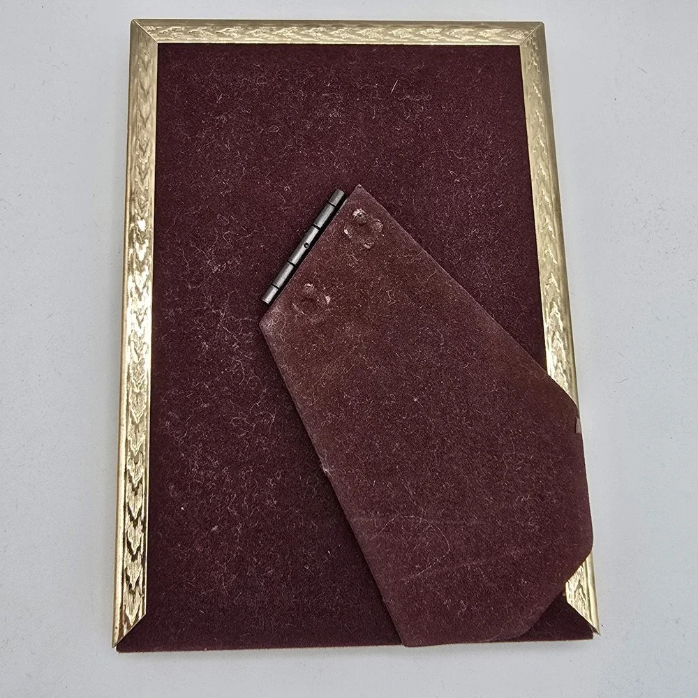 MCM‎ Brass/Gold Tone Metal Picture Frames With Photo Of Girl With Big Hair
