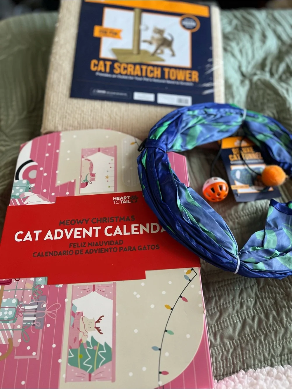 Heart to Tail Blue & Green Cat Tunnel Toy – Interactive Play advent calendar toy