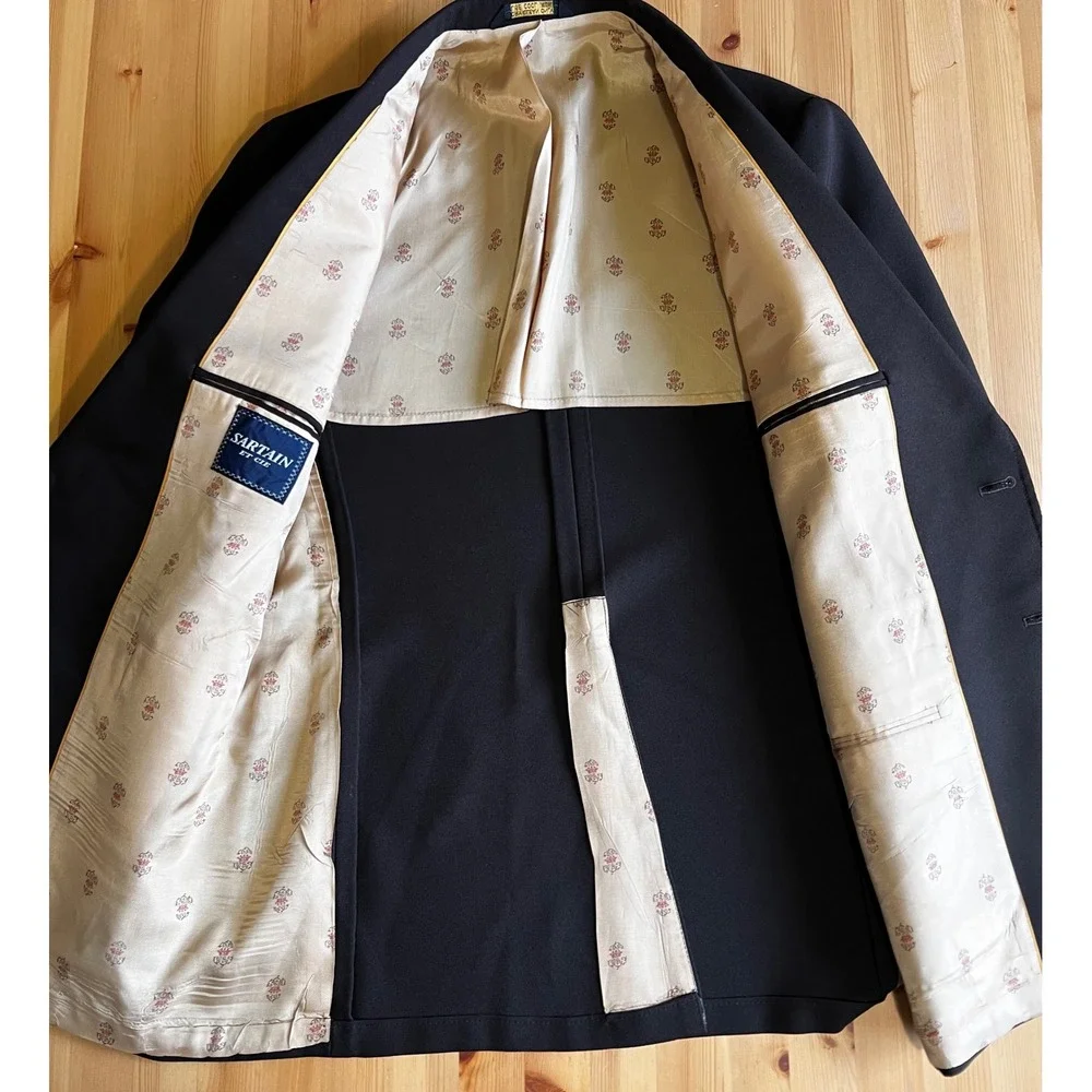 Sartain et Cie pockets timeless traditional