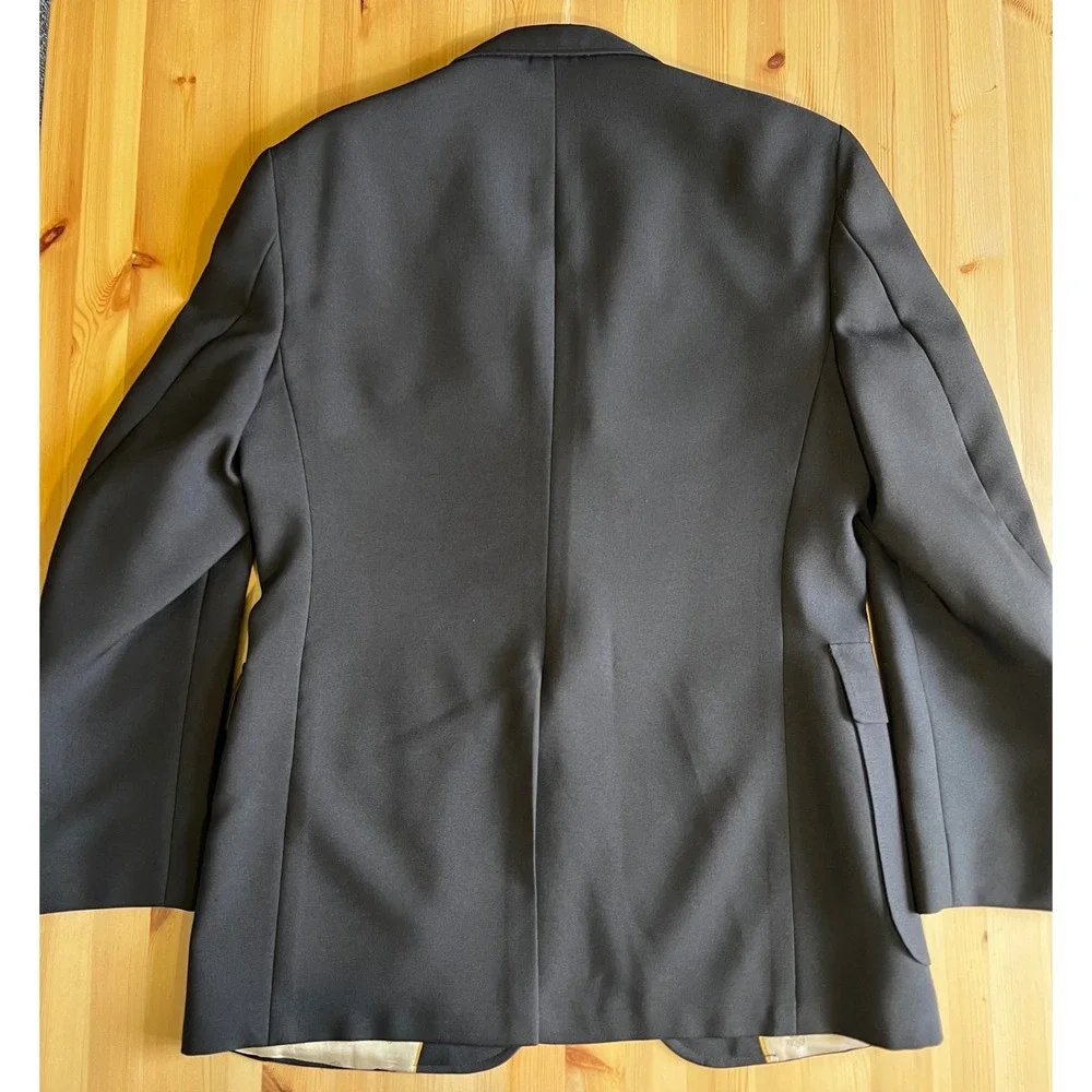 Sartain et Cie wear traditional