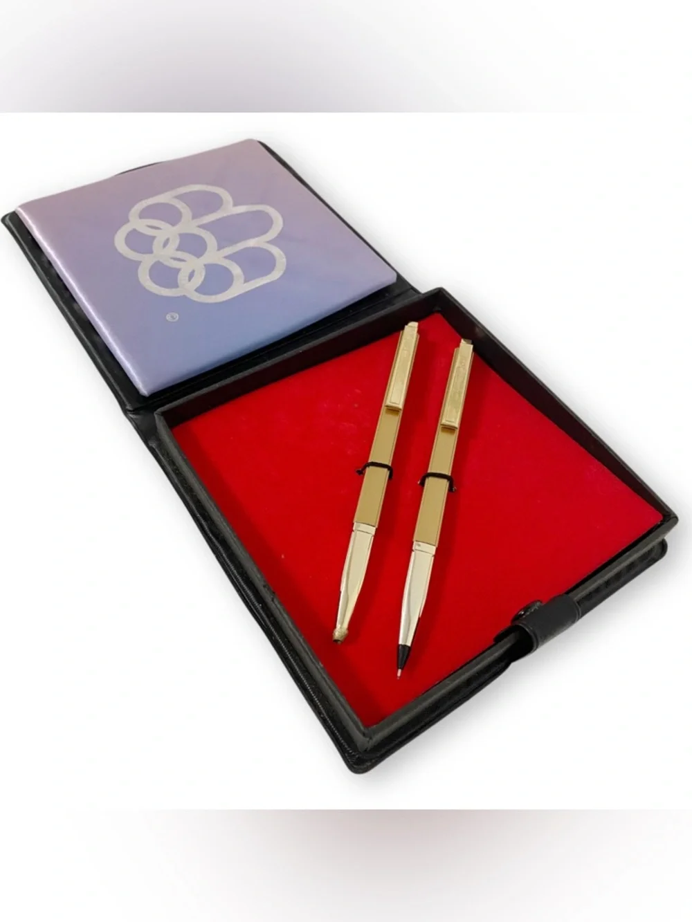 Vintage 1976 Montreal Olympics Gold Tone Pen and Pencil Set with COJO 76 Case