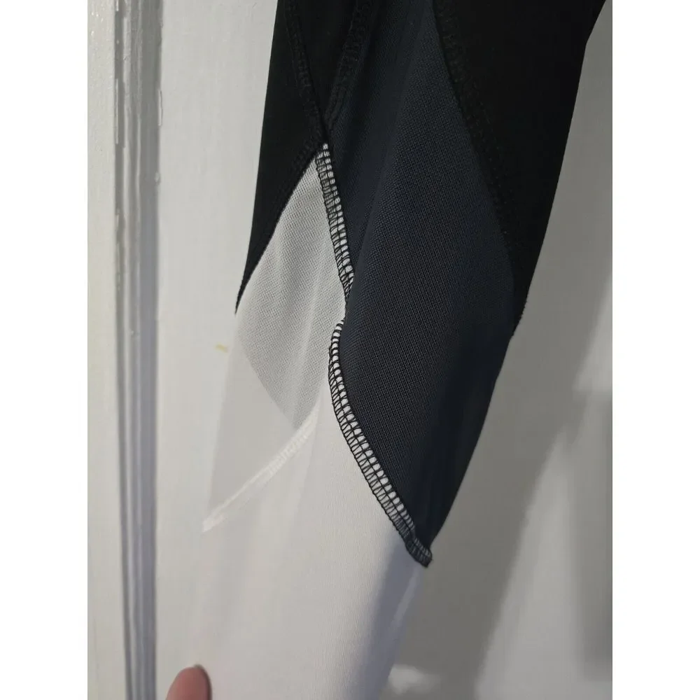 VOGO ATHLETICA Black White Gray YOGA Mesh RUNNING Small‎