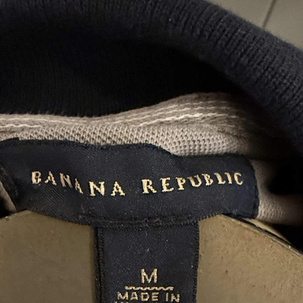 Banana Republic stylish navy
