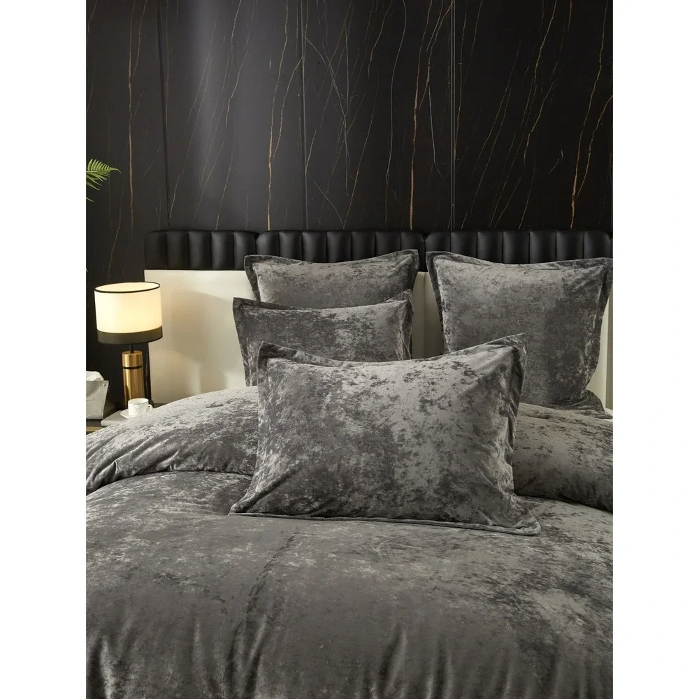Say Yes Bedding premium sham too