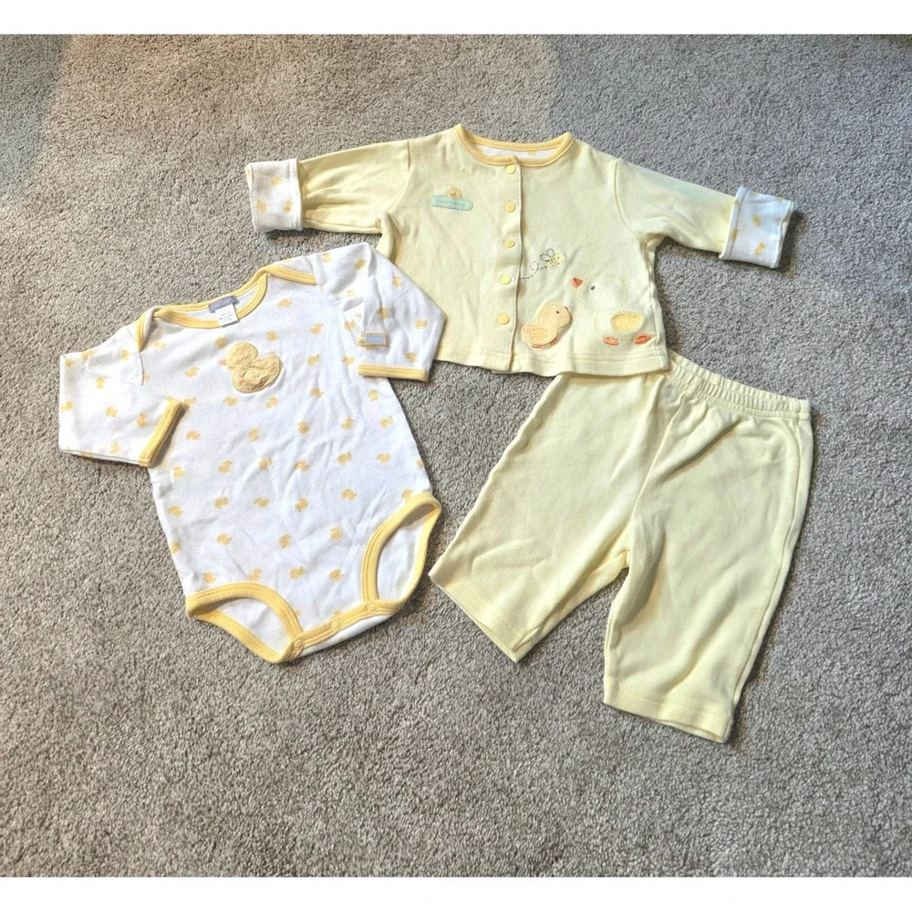 Vintage Carter's‎ 3 piece Infant 3-6 months Yellow Duck Bundle