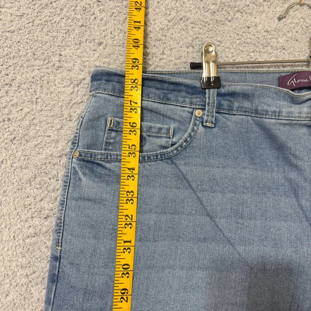 High Rise Casual Everyday Slim Straight Jeans Size 18W Short Medium Wash