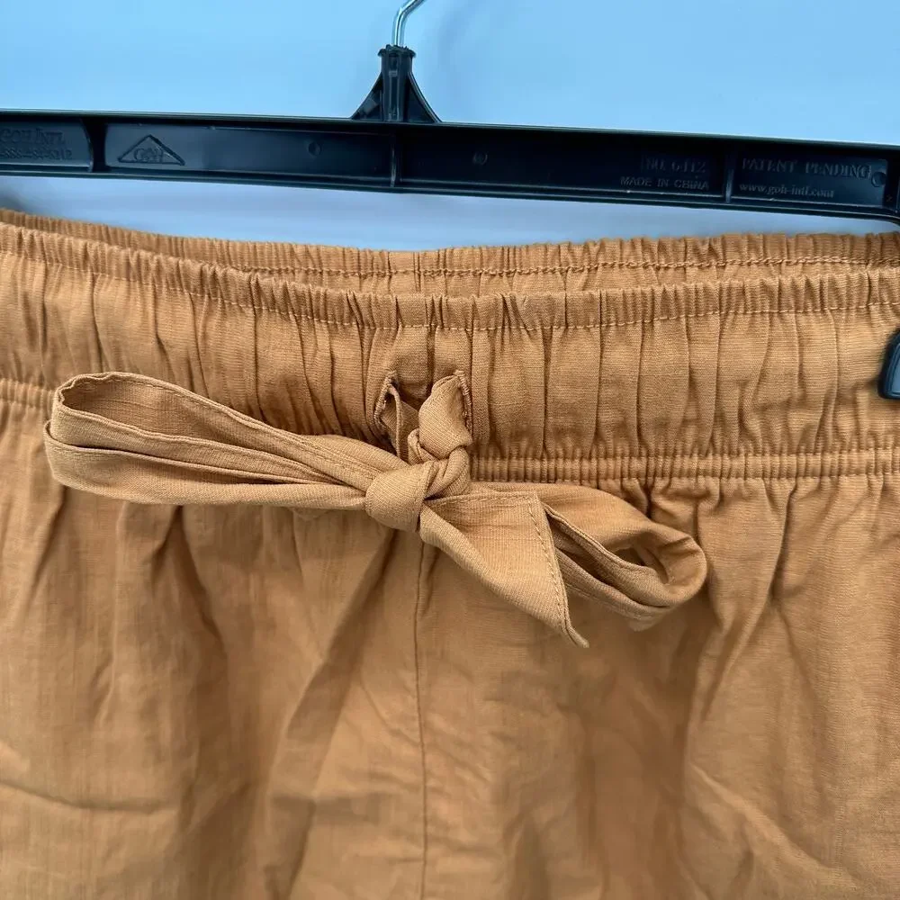 EVEREVE Shane Brown Tie Waist Cotton Short // XS