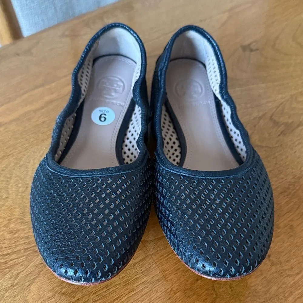 Tory Burch Whittaker flats