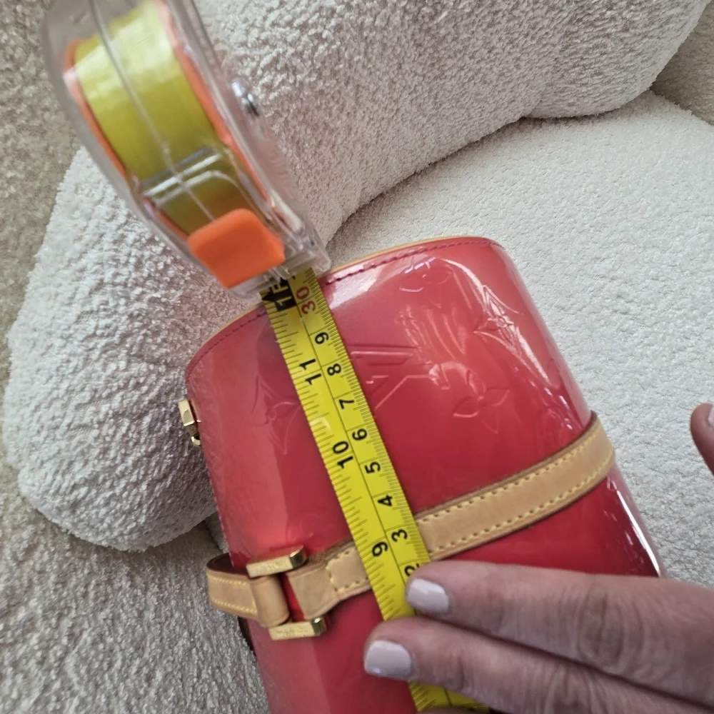 Louis Vuitton 100% authentic