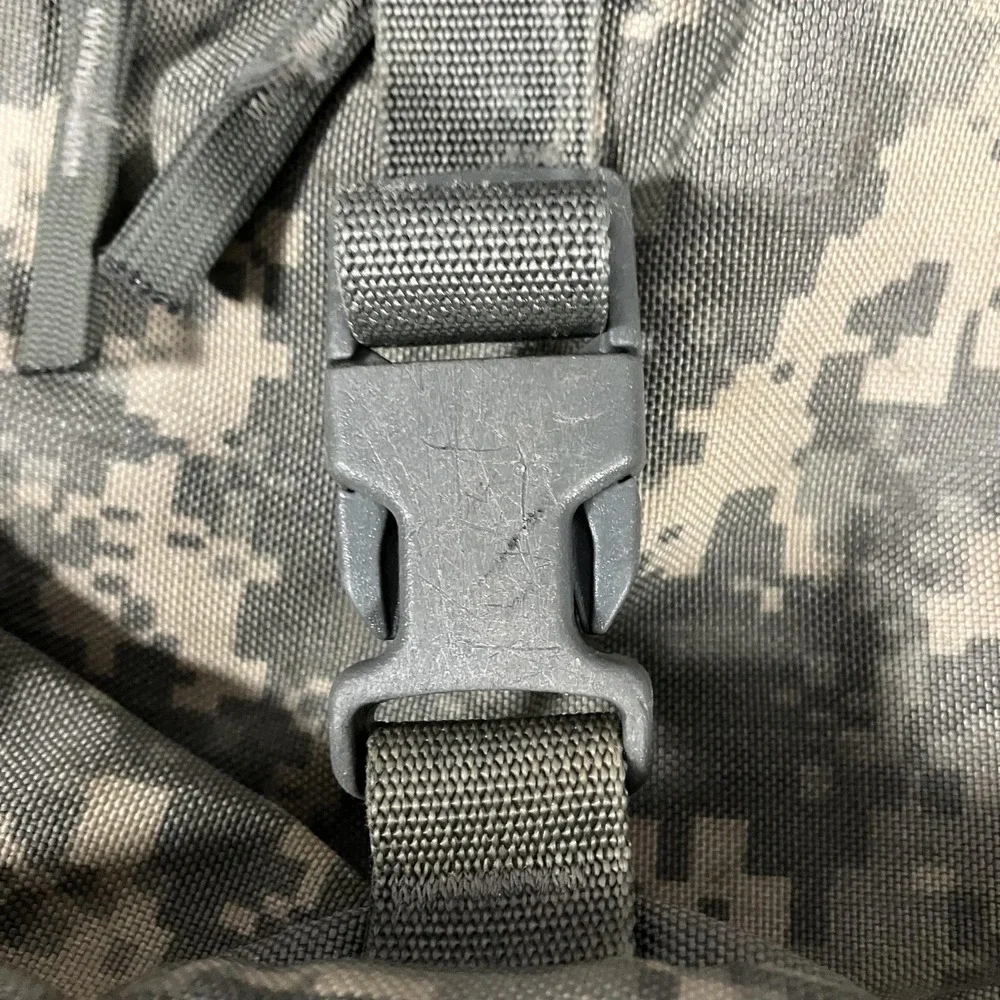 MOLLE II‎ Large Rucksack ACU Digital Camo Military Pack NSN 8465-01-524-5285