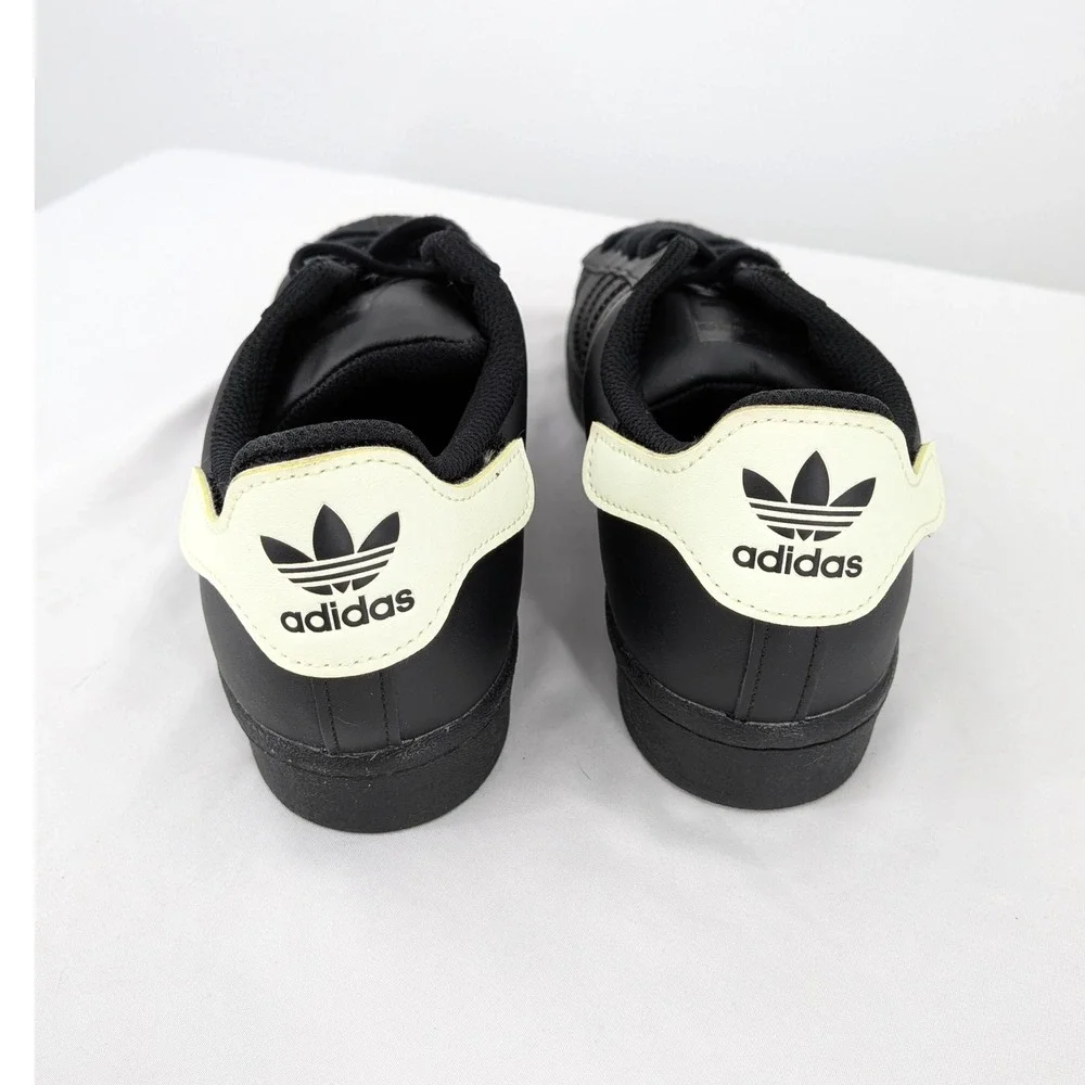 adidas ship look cushioned