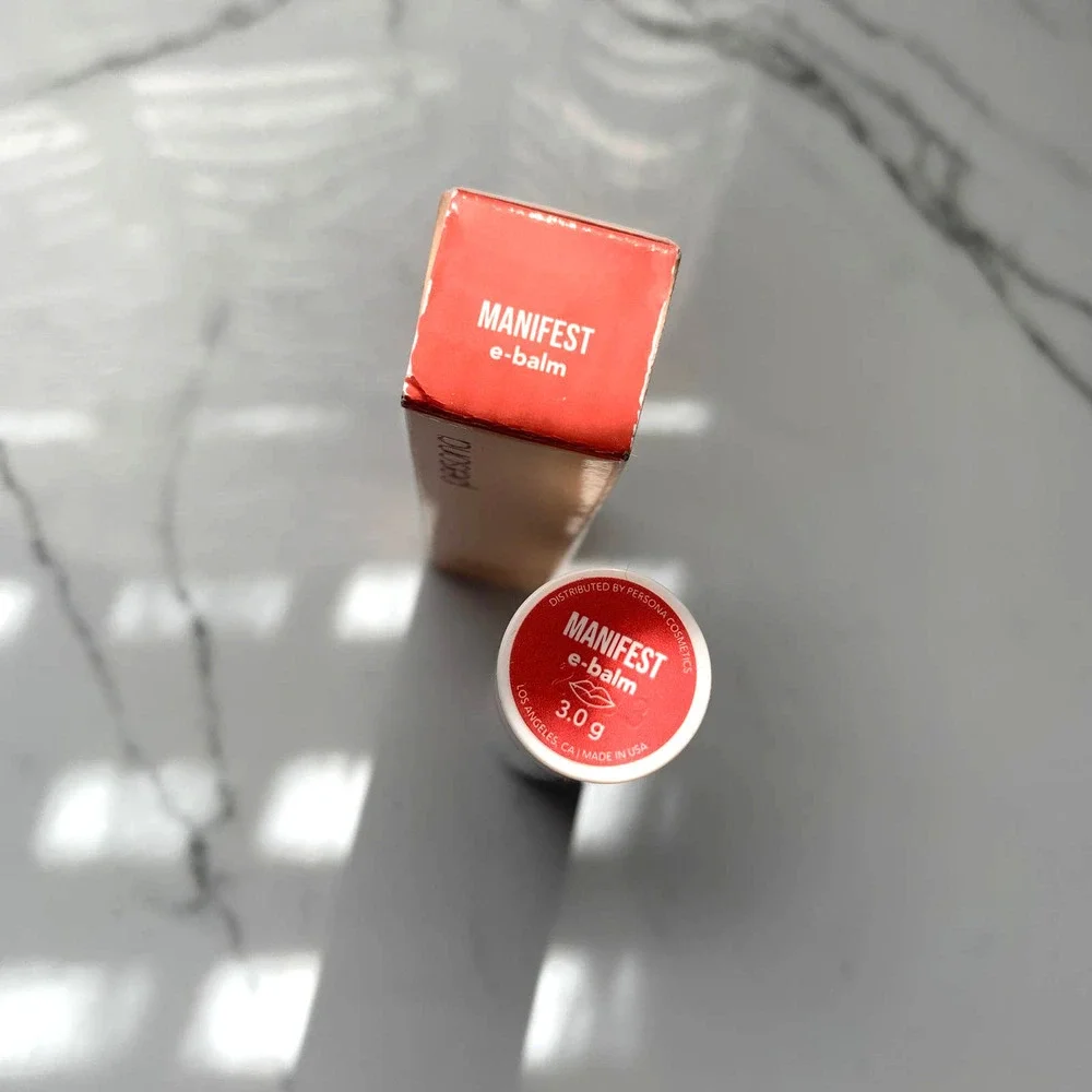Persona cosmetics manifest