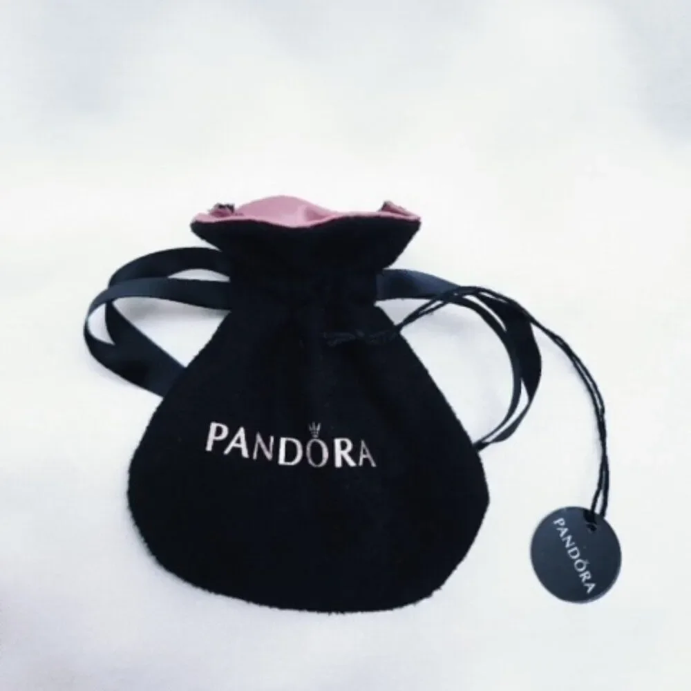 Pandora pizza love
