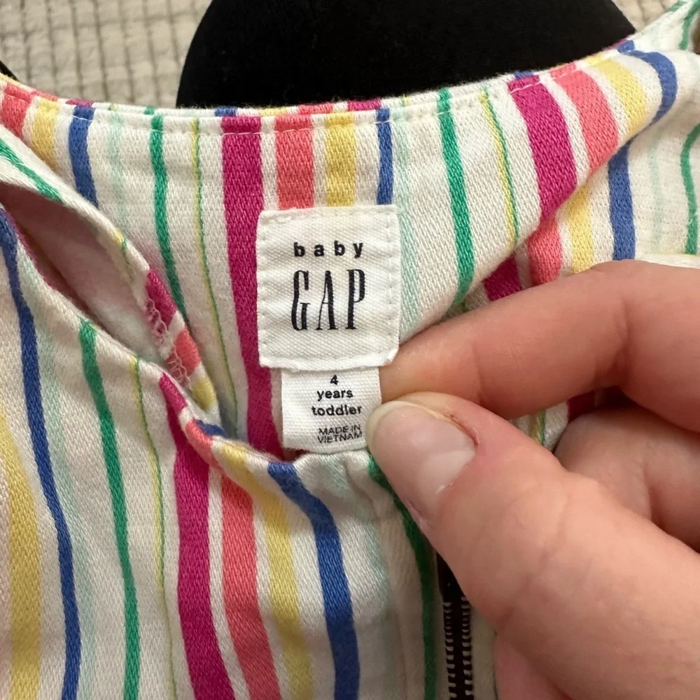 GAP adorable romper