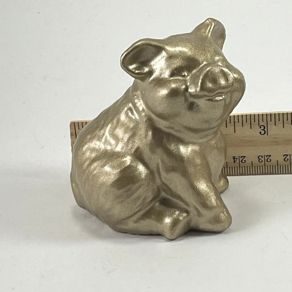 N/A adorable gold