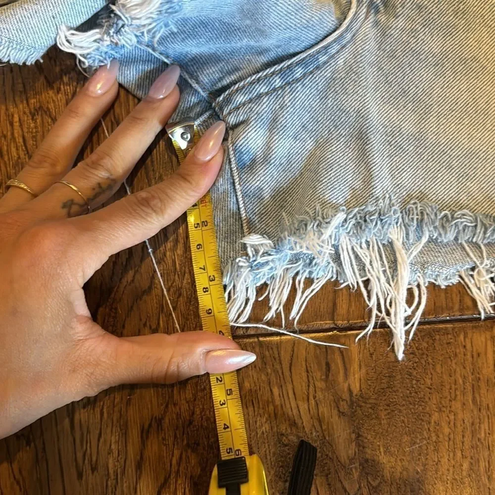 Abercrombie & Fitch excellent cut