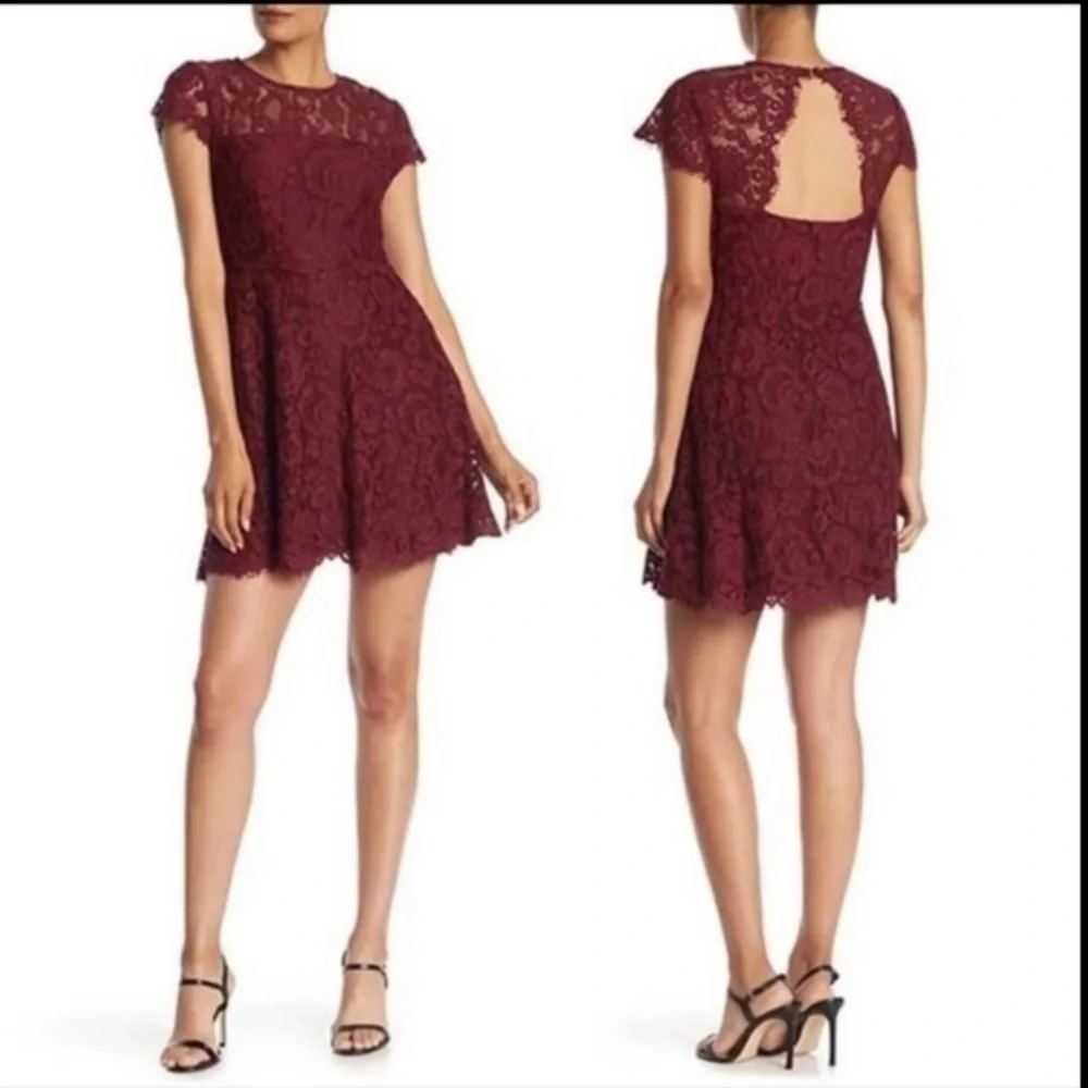 SHOW ME YOUR MUMU ALICE lace berry merlot dress