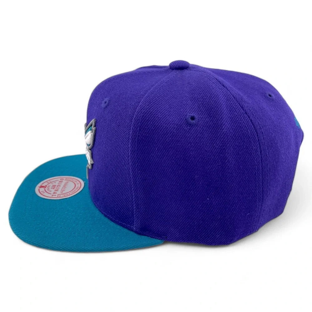 Mitchell & Ness all core shipped