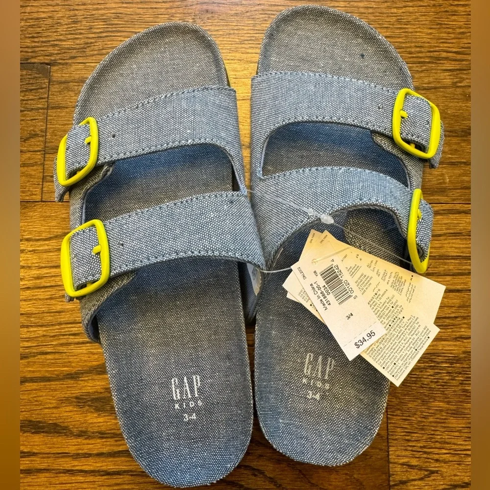 GAP foot beach strap