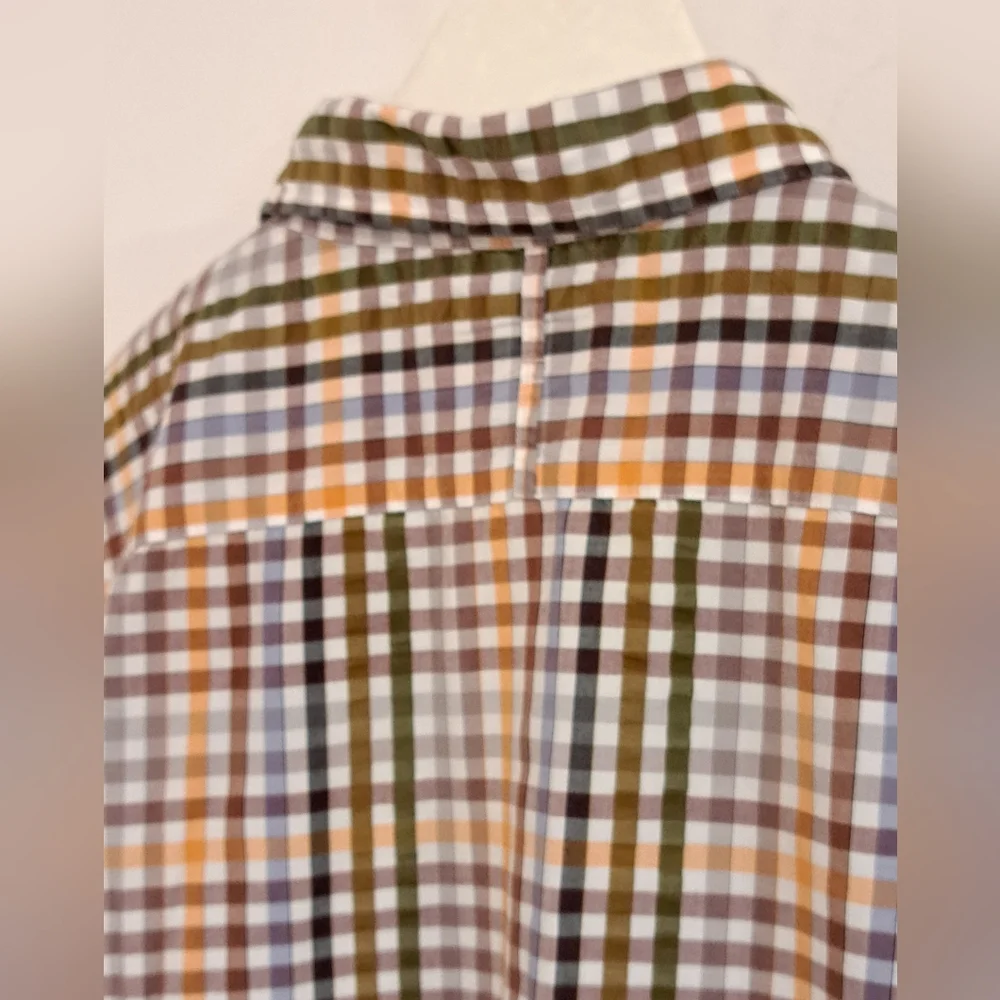 Banana Republic stylish plaid
