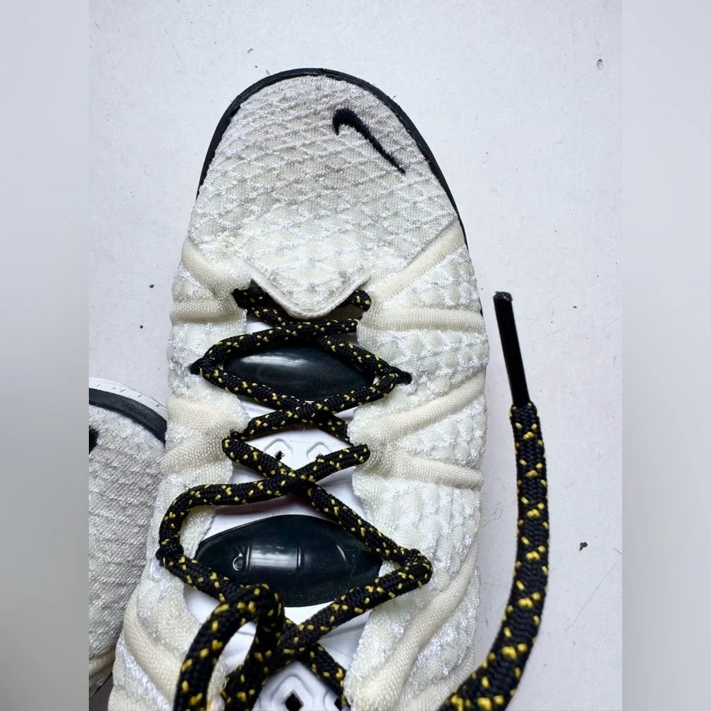 Nike LeBron 18 Sneakers Size 7