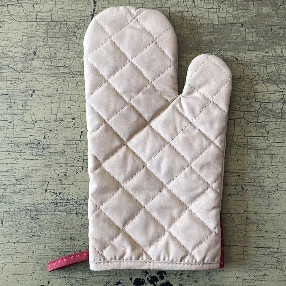 Nwot Wine A Little Laugh A Lot Oven Mitt