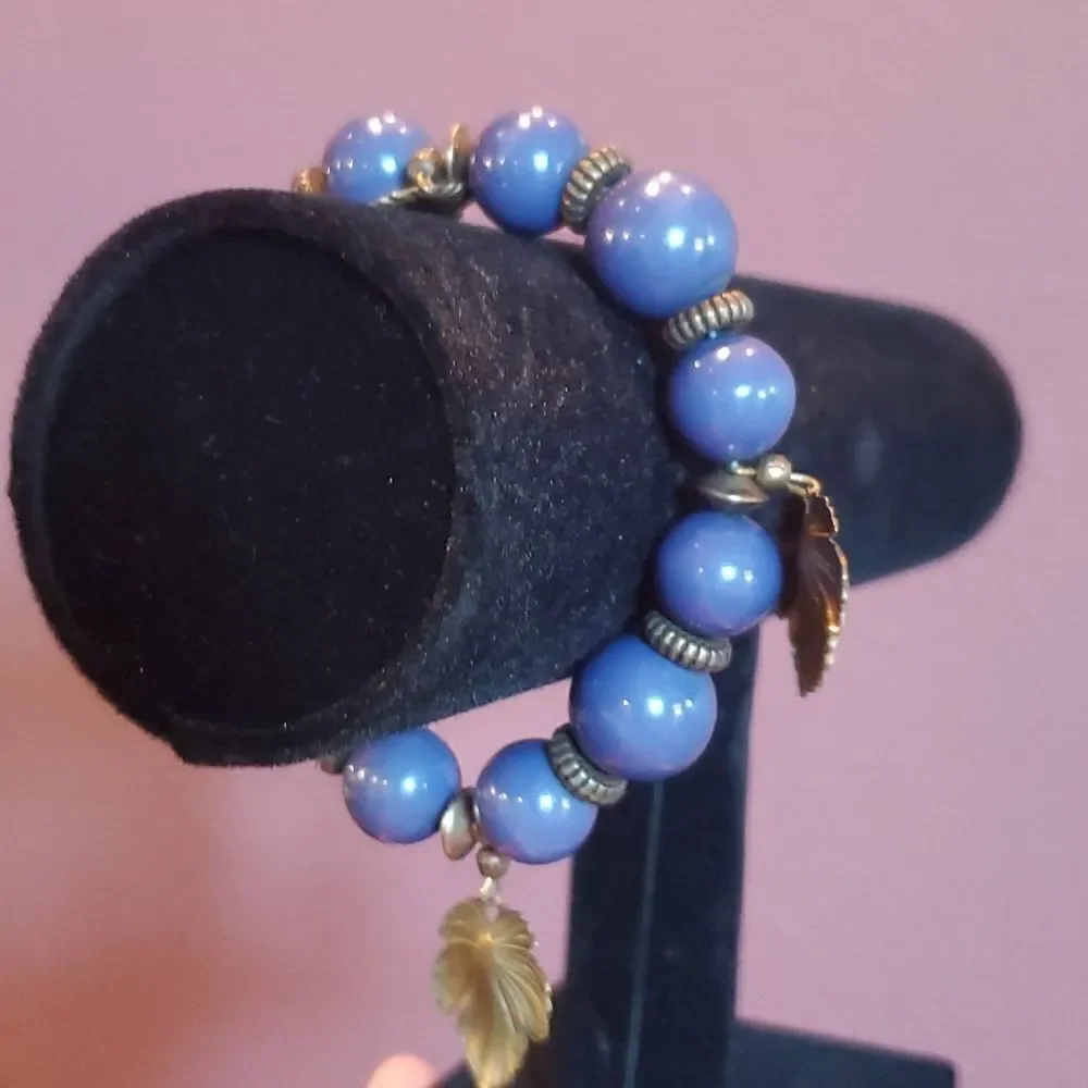 Vintage Bracelet from the 1950's! Blue lapis in color, Excellent Condition!
