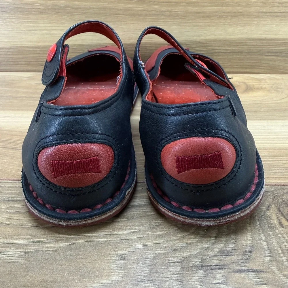 Dr. Martens us big