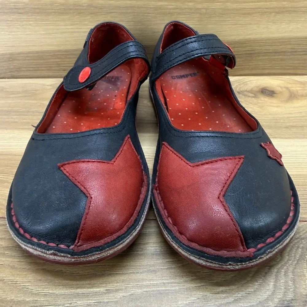 Dr. Martens us big