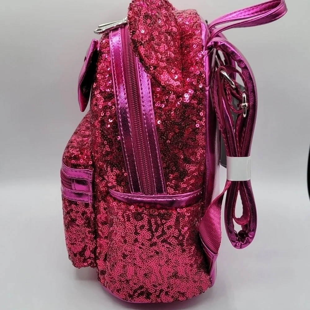 Loungefly bag magenta exterior