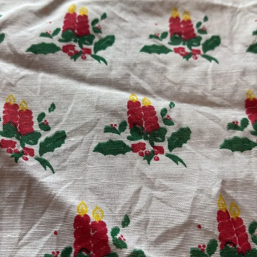 N/A holiday doily